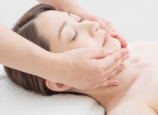 フェイシャルトリートメント